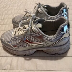 Madden Girl silver and white Giia Sneakers size 6.5
